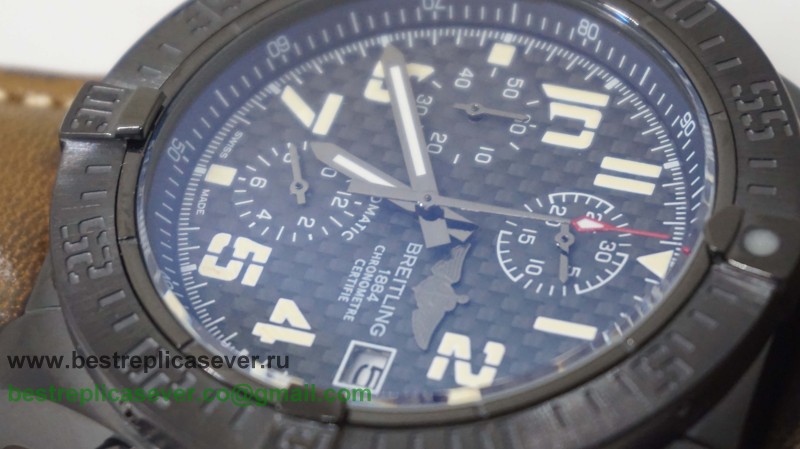 Breitling Skyland Avenger Working Chronograph BGG274