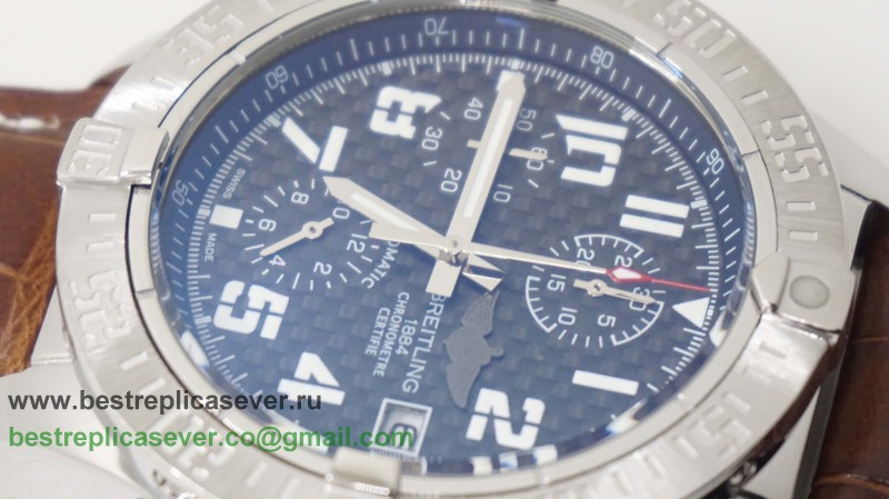 Breitling Skyland Avenger Working Chronograph BGG276